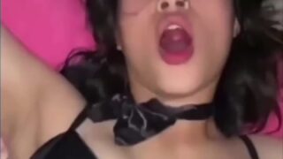 คลิปหลุดมาใหม่ เย็ดสดเมาค้าง ใส่ชุดคอสเพลย์หูกระต่ายยั่วๆ นอนถ่างขาให้หนุ่มก้มจัดจนแฉะก่อนโดนจับเสียบหีกระแทกอย่างฟิน