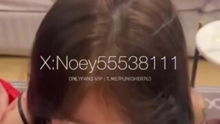 คลิปหลุดดาวทวิต น้องเนยหีขาว noey55538111 โดนแฟนทรงเอจับเย็ดหีไม่ยั้ง ก่อนจับควยมาอมอย่างมันส์ โดนซอยยับ จนน้ำแตก